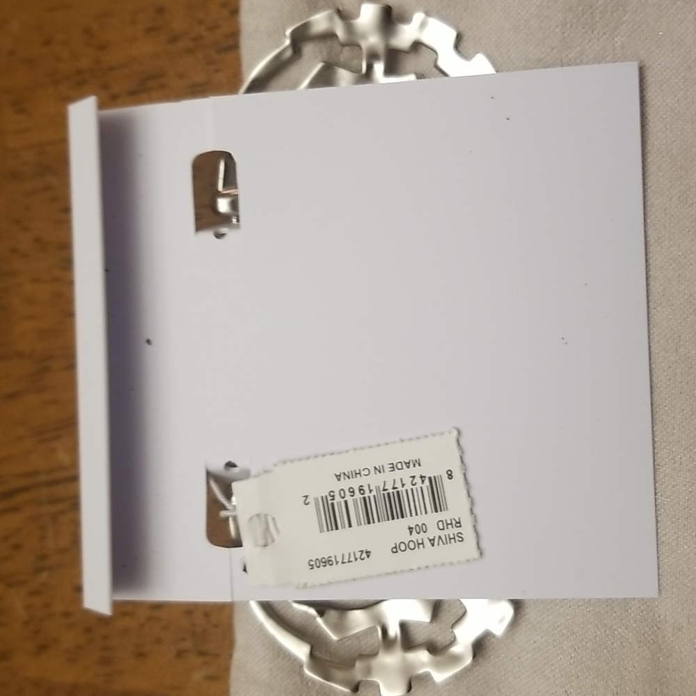 Kendra Scott Silver Shiva Hoop Earrings NWT - Picture 3 of 6